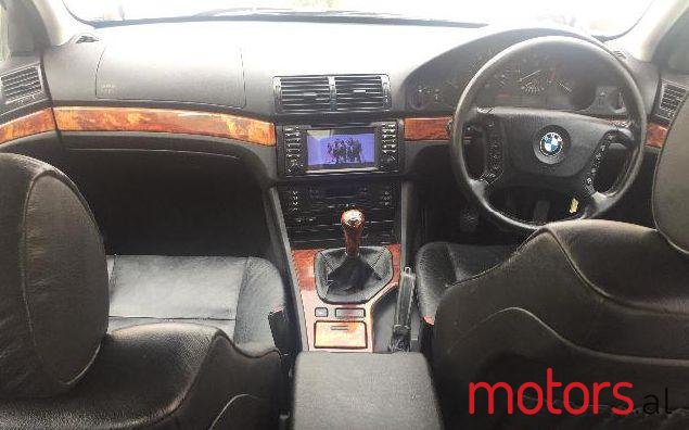 2002' BMW 525 photo #1