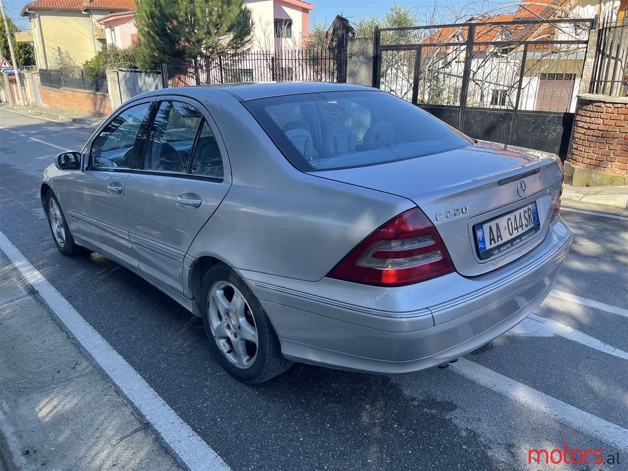 2000' Mercedes-Benz C 220 photo #4