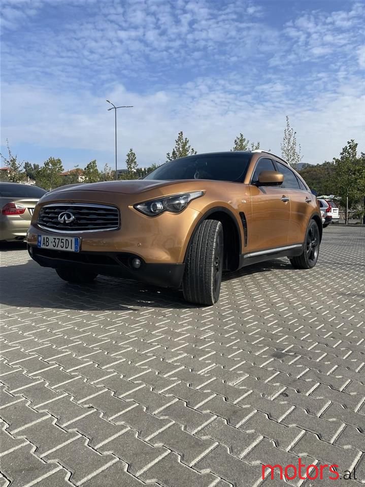 2009' Infiniti FX350 photo #1