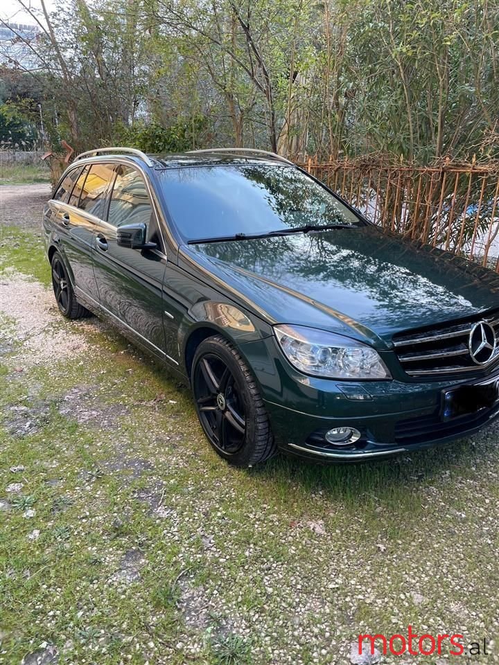 2009' Mercedes-Benz C 200 photo #1