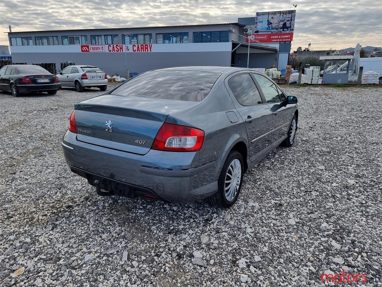 2009' Peugeot 407 photo #5