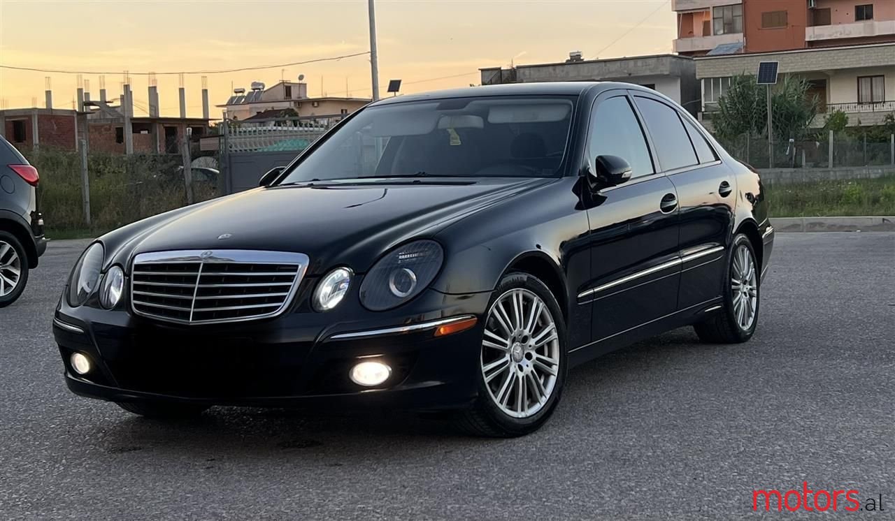 2008' Mercedes-Benz E 200 photo #1