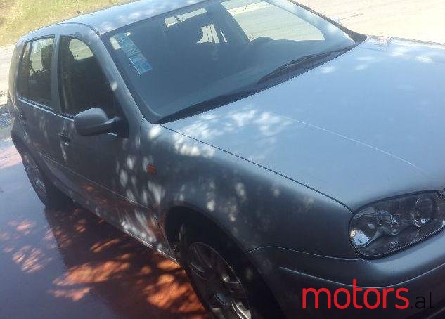 1998' Volkswagen Golf photo #1