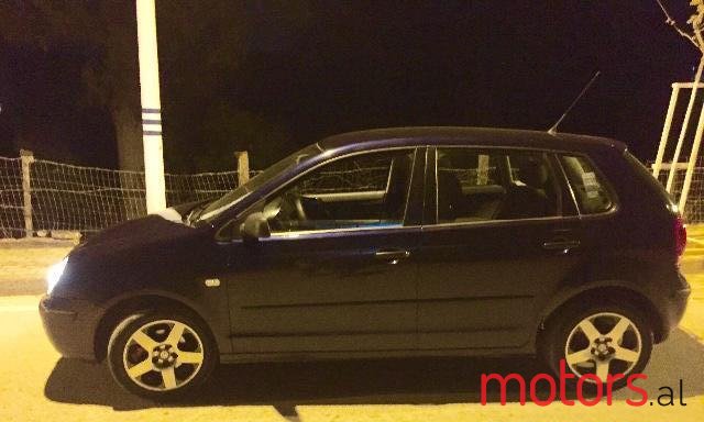 2004' Volkswagen Polo photo #1
