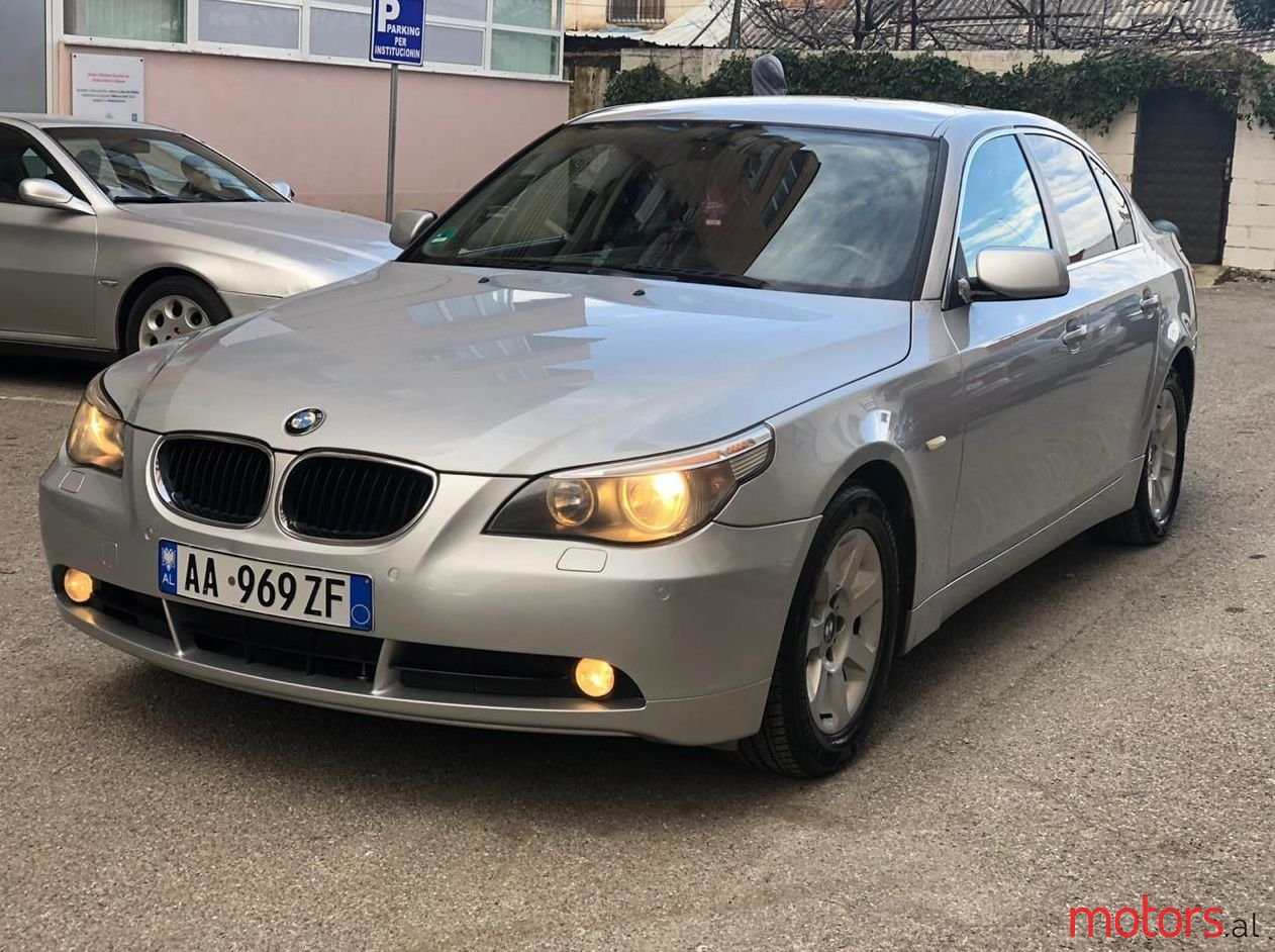 2004' BMW 520 photo #5