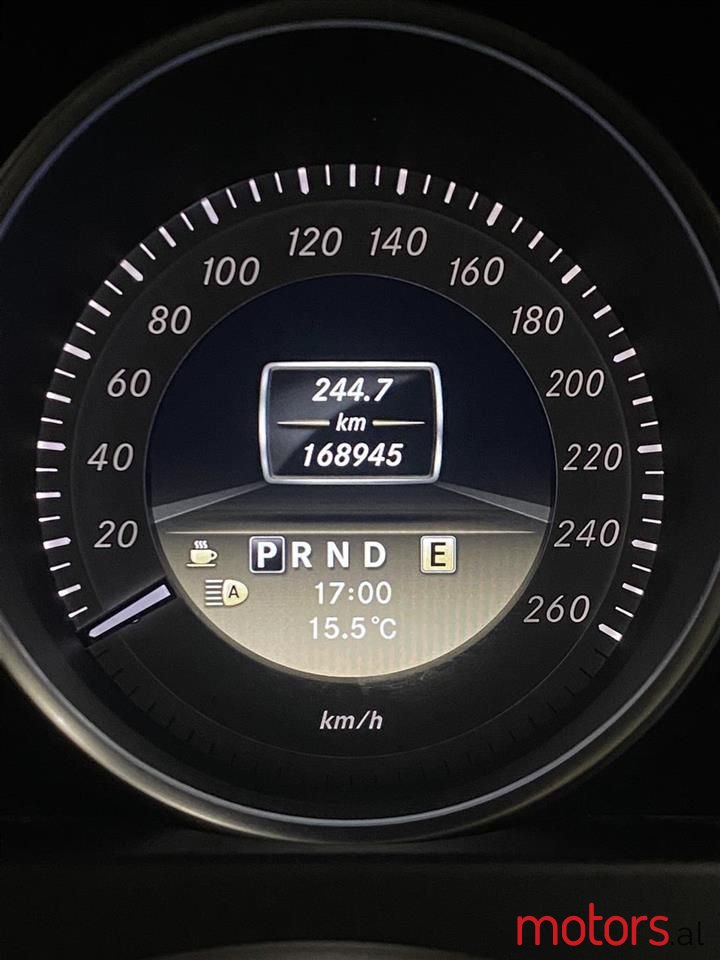 2012' Mercedes-Benz C 300 photo #4