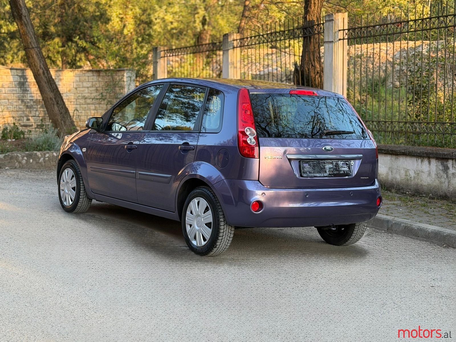 2008' Ford Fiesta photo #4