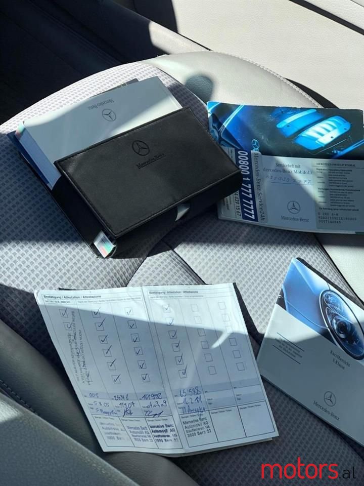 2005' Mercedes-Benz E 280 photo #2