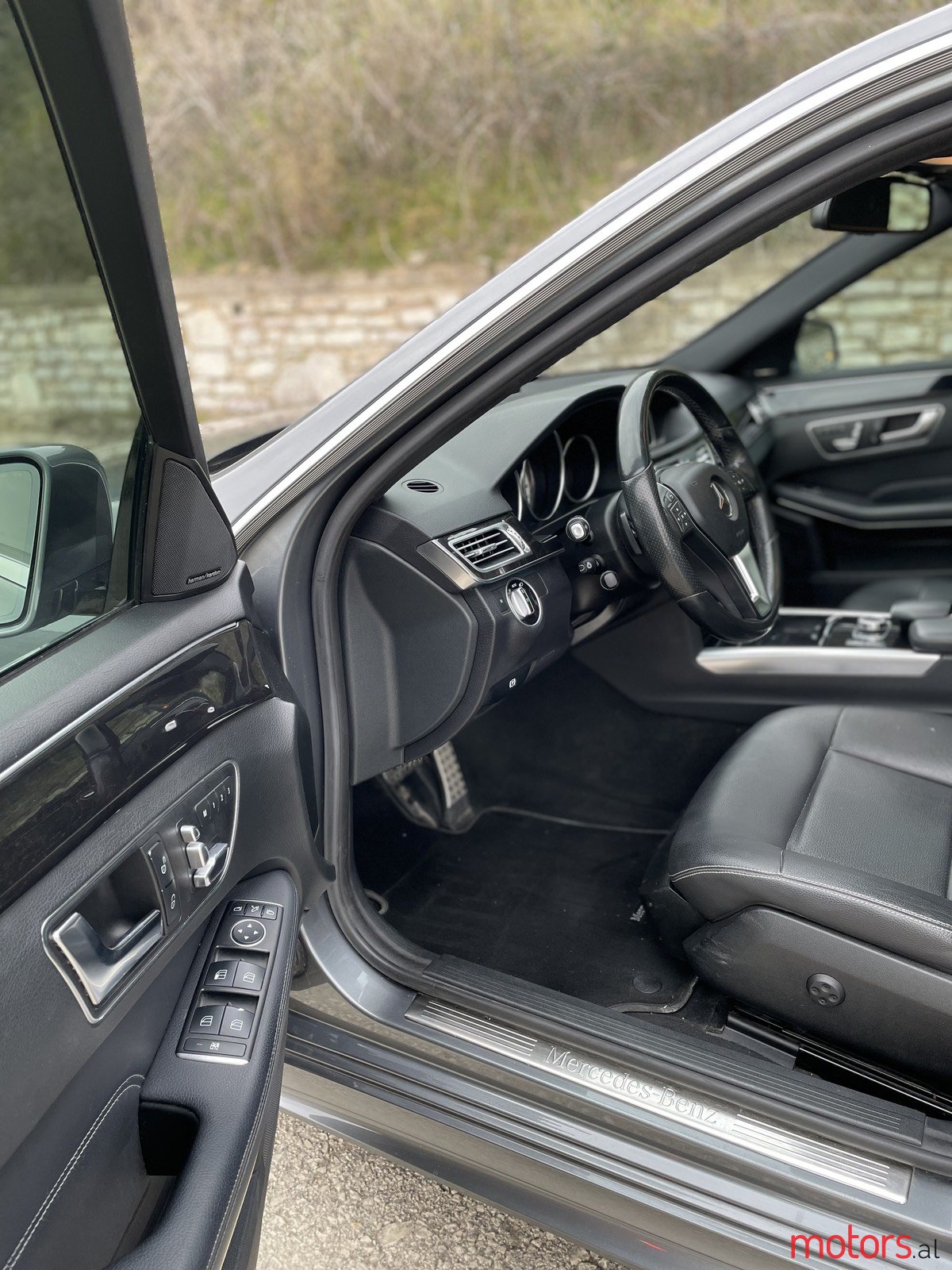 2016' Mercedes-Benz E-Class photo #4