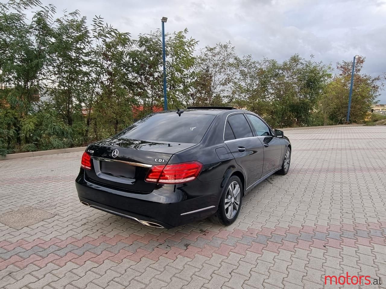 2014' Mercedes-Benz 220 photo #2