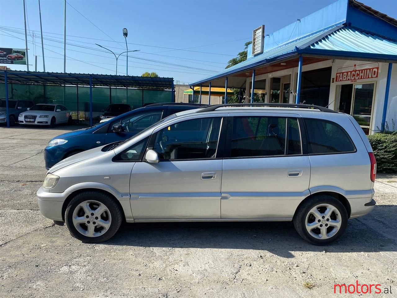 2007' Opel Zafira photo #1