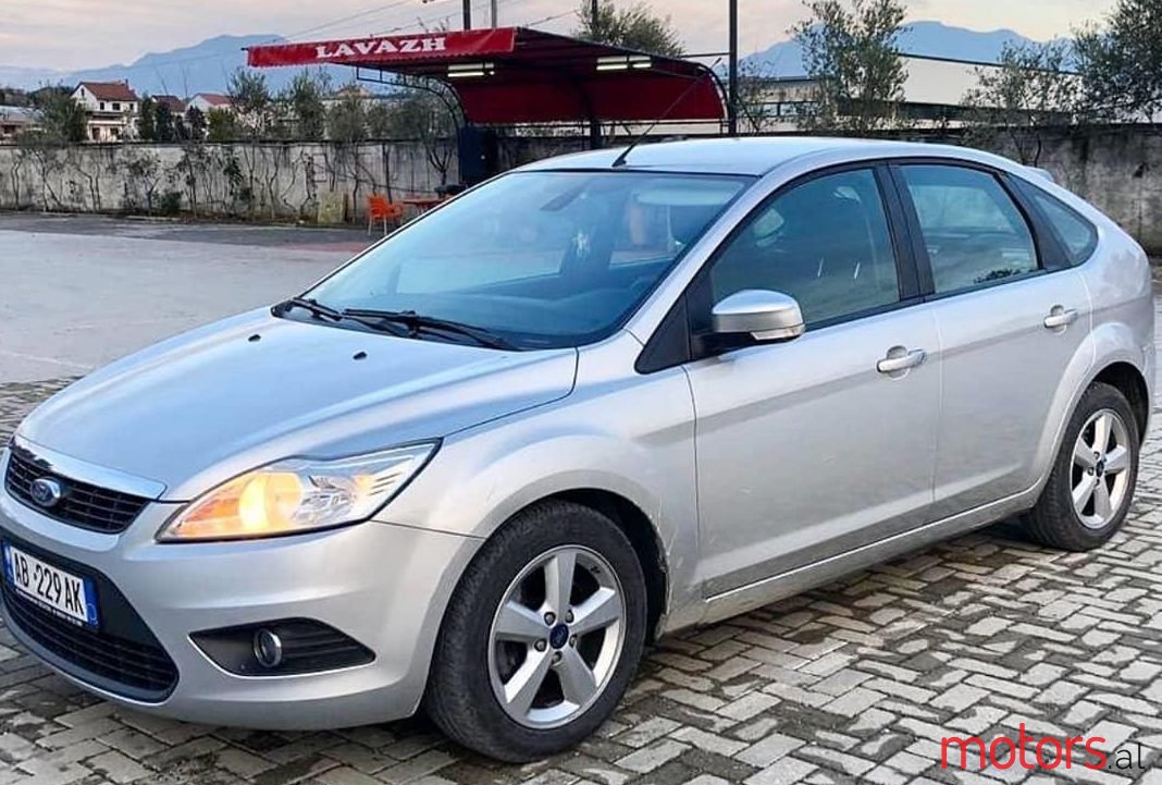 2009' Ford Focus photo #1