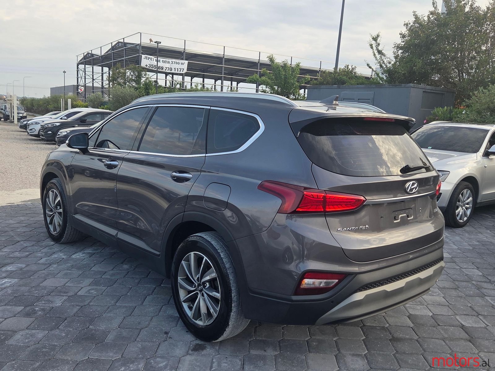 2019' Hyundai Santa Fe photo #2