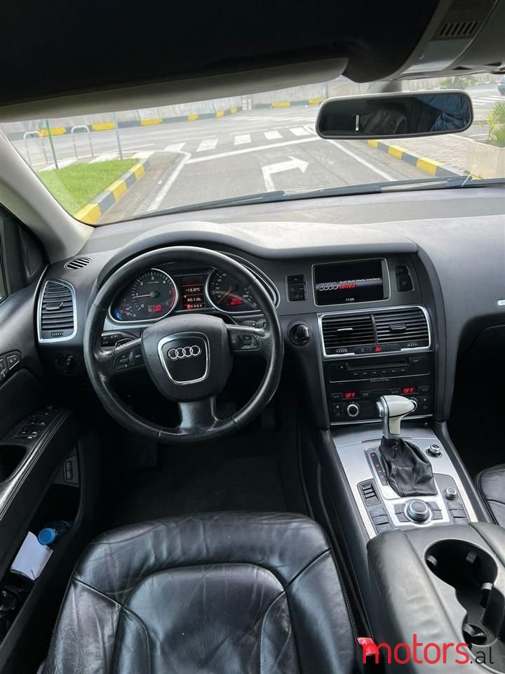 2006' Audi Q7 photo #5