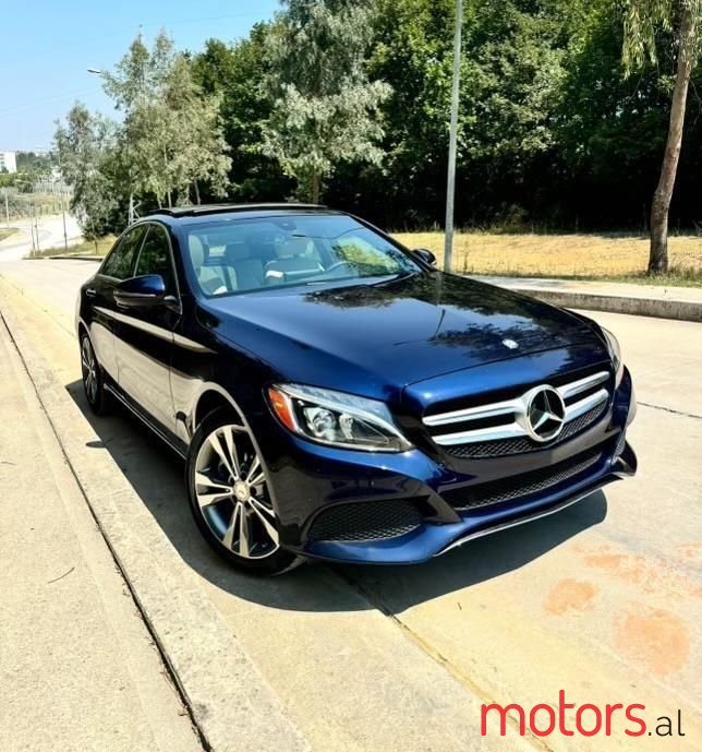 2015' Mercedes-Benz C 300 photo #4