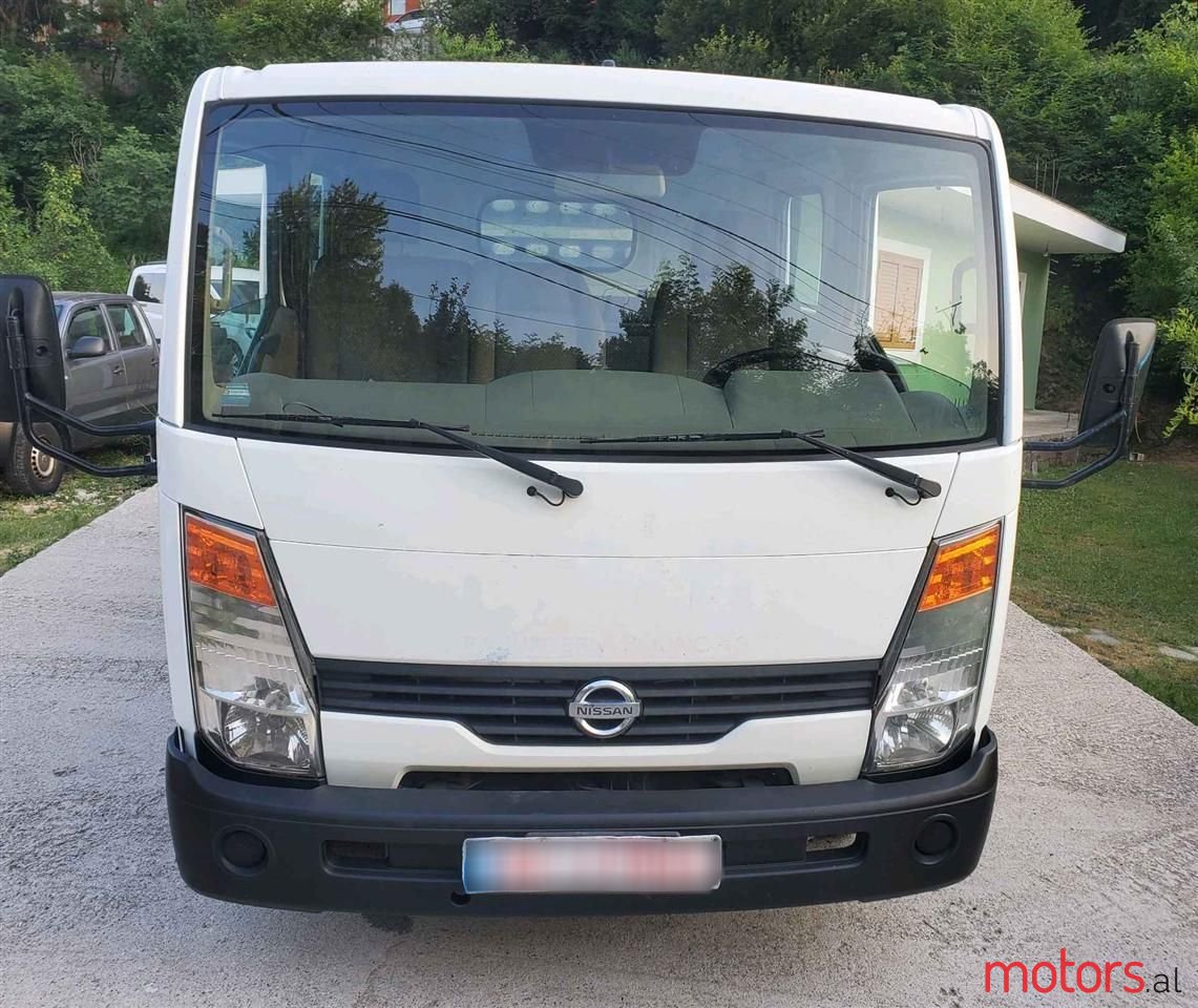 2012' Nissan Cabstar photo #5