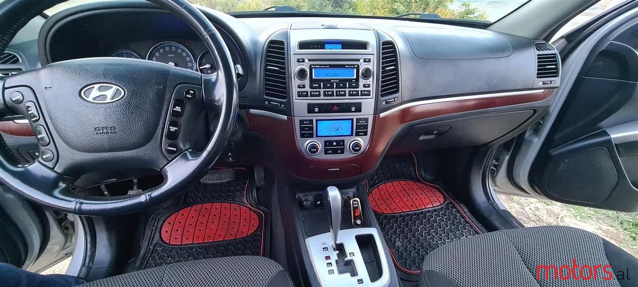 2007' Hyundai Santa Fe photo #4