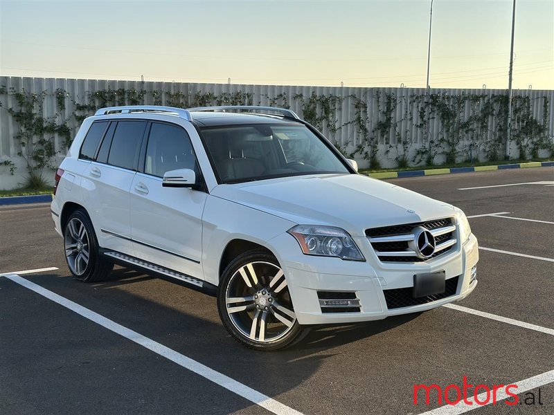 2010' Mercedes-Benz GLK 350 photo #1