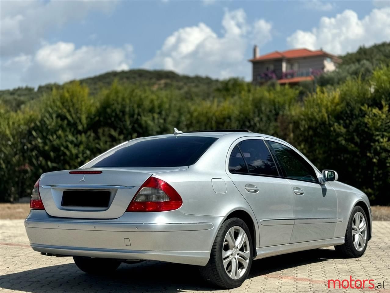 2007' Mercedes-Benz E 220 photo #6