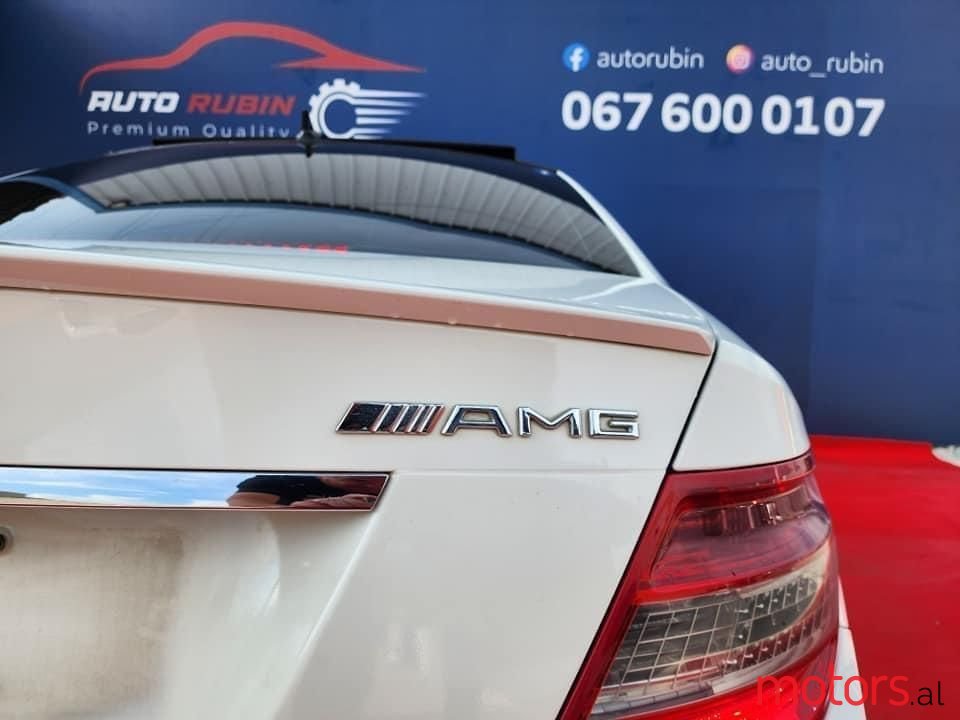 2013' Mercedes-Benz C 220 photo #4