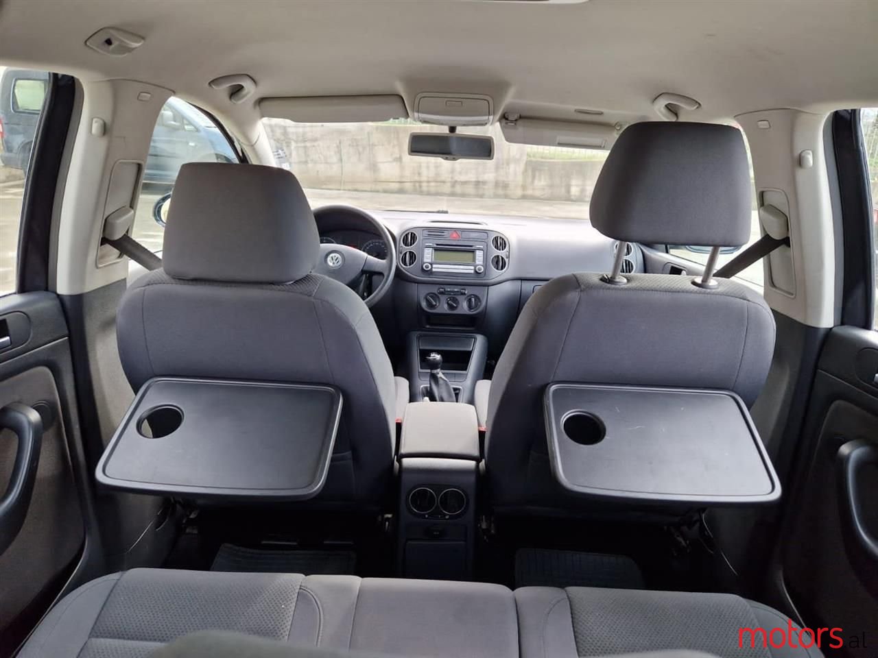 2008' Volkswagen Golf Plus photo #4