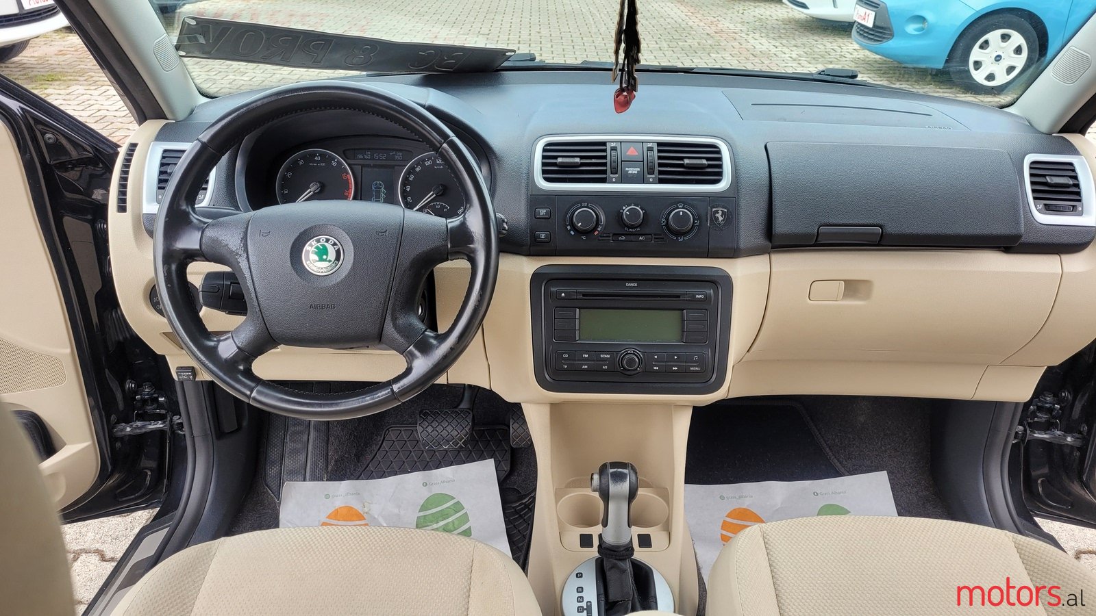 2008' Skoda Roomster photo #4