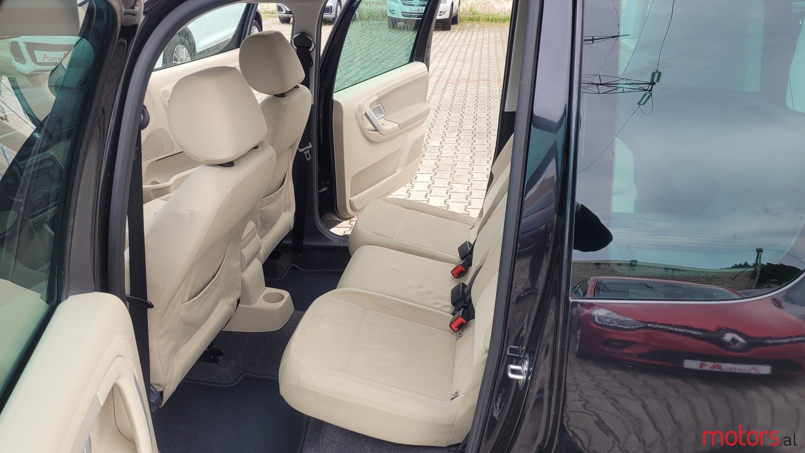 2008' Skoda Roomster photo #2