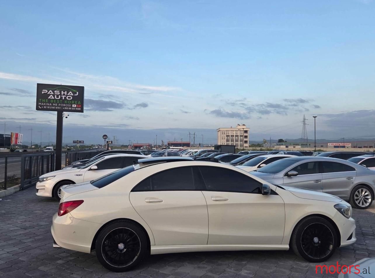 2015' Mercedes-Benz 220 photo #5