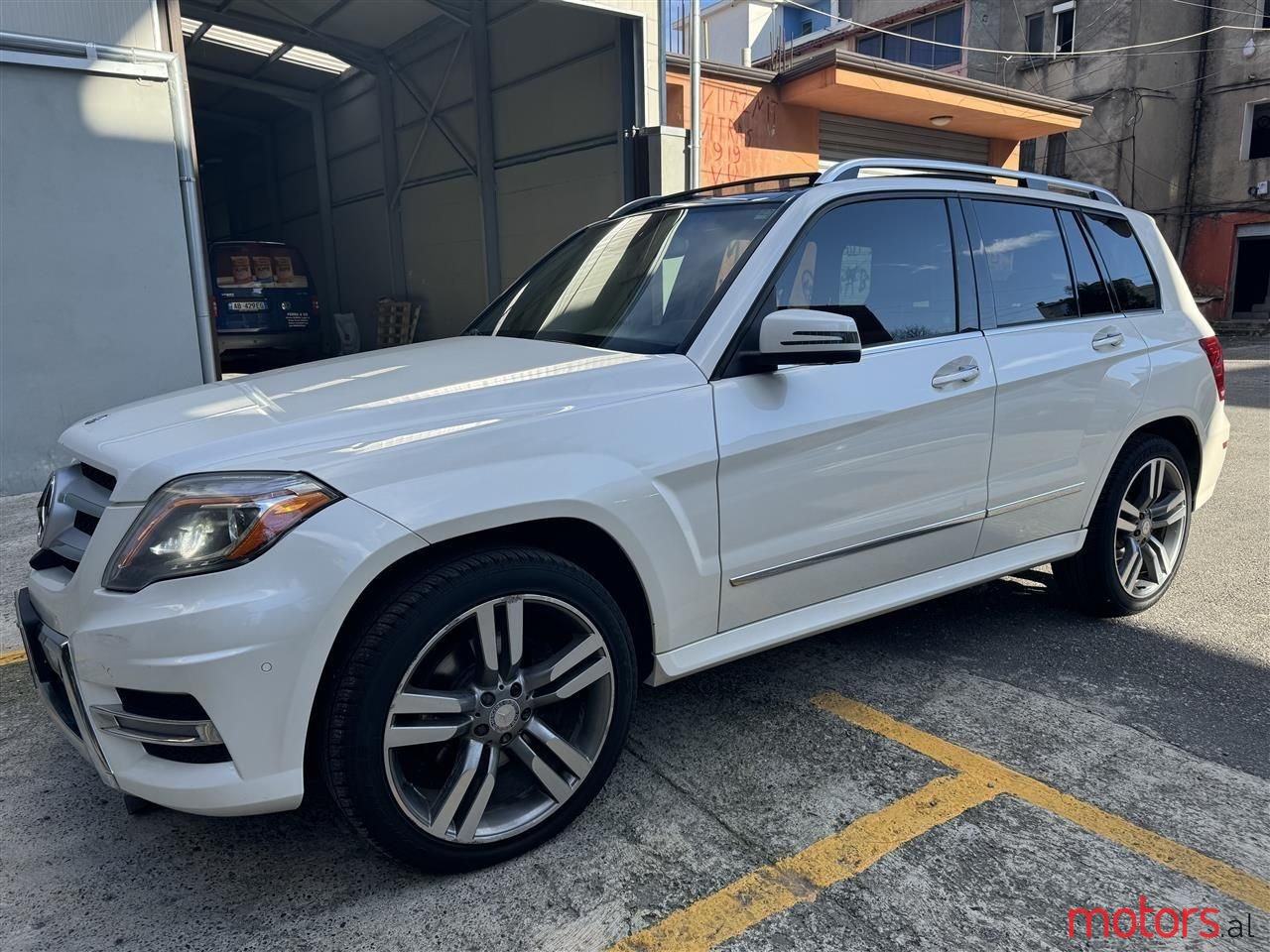 2014' Mercedes-Benz GLK 250 photo #6