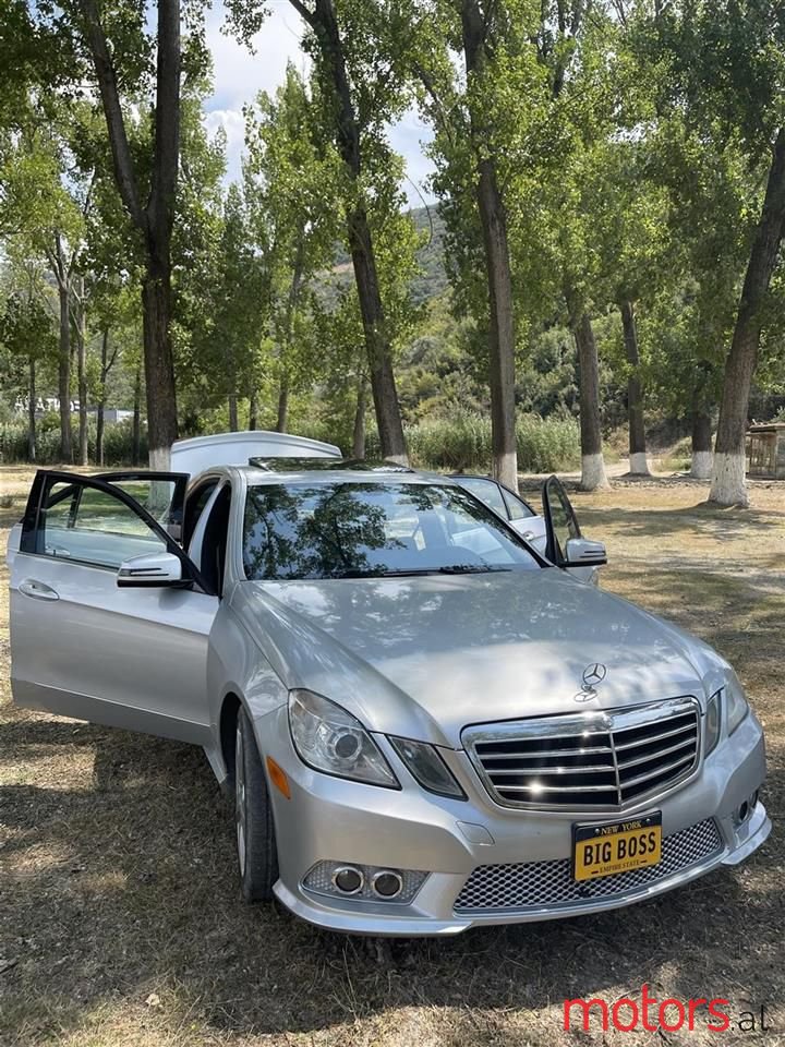 2010' Mercedes-Benz E 350 photo #1