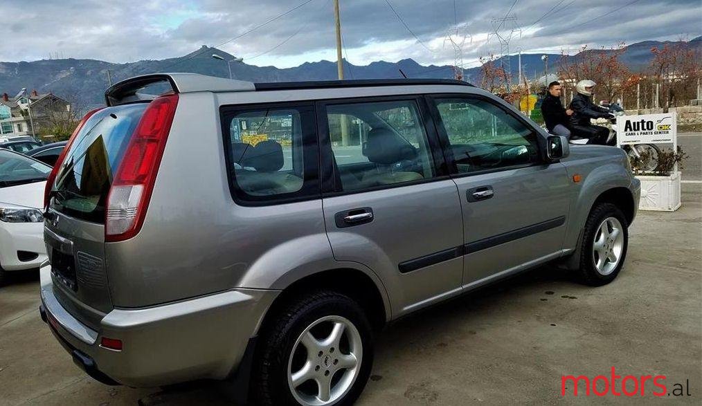 2003' Nissan X-Trail photo #3