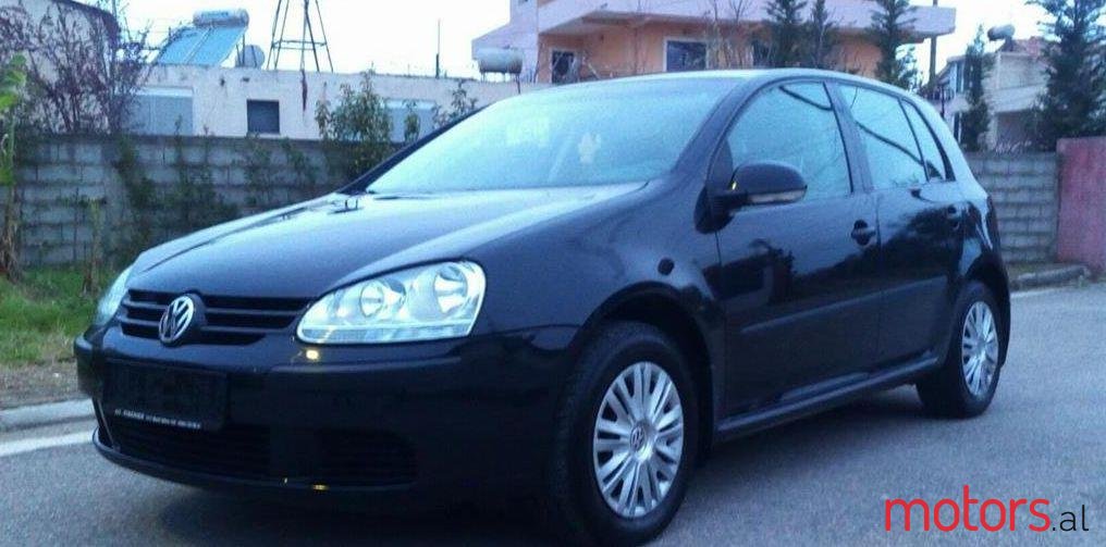 2005' Volkswagen Golf photo #2