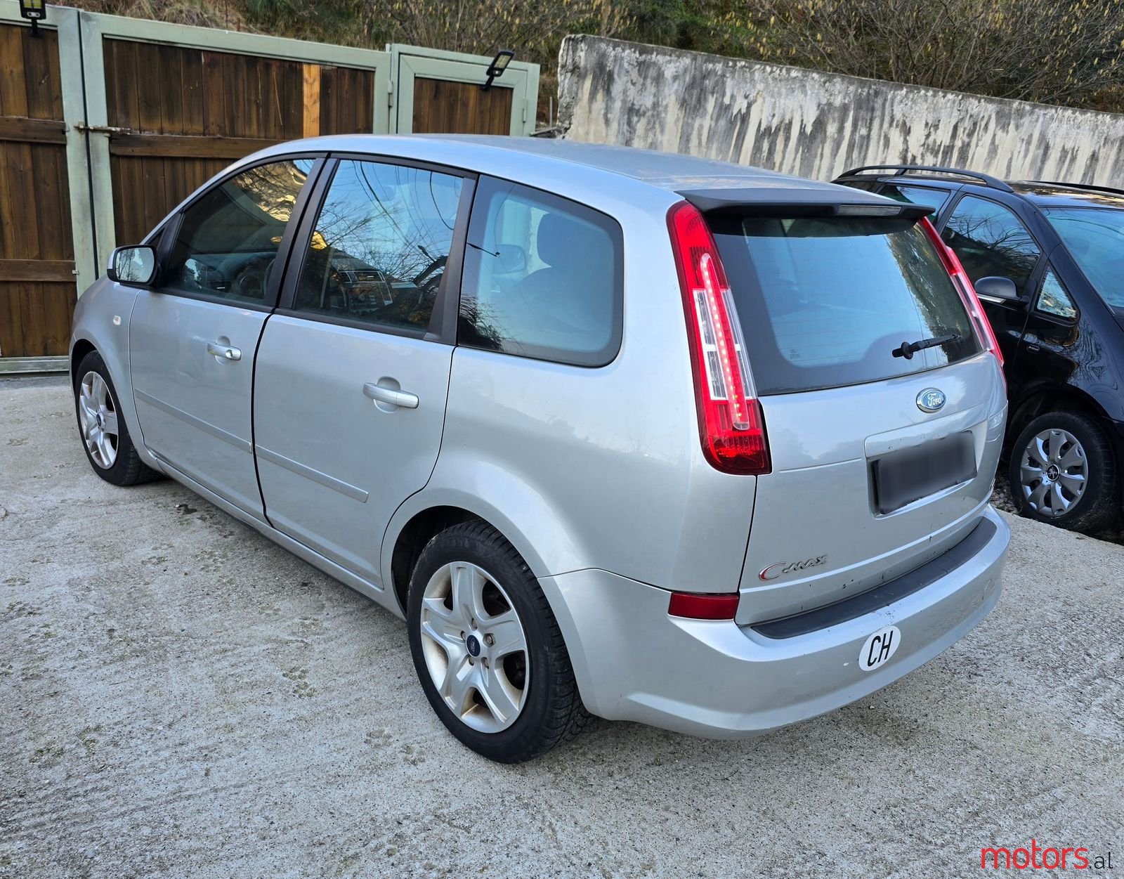 2010' Ford C-MAX photo #6