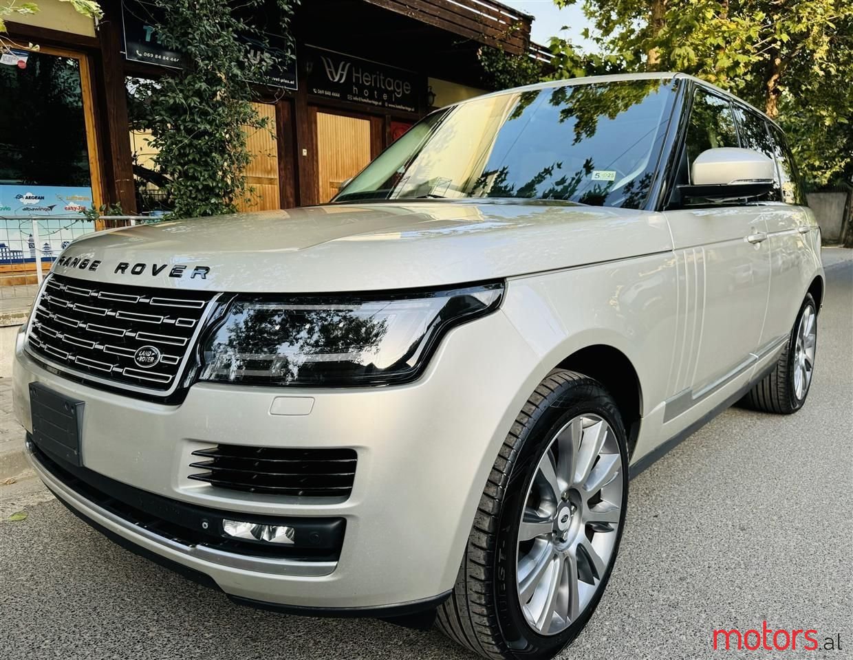 2014' Land Rover Range Rover photo #3