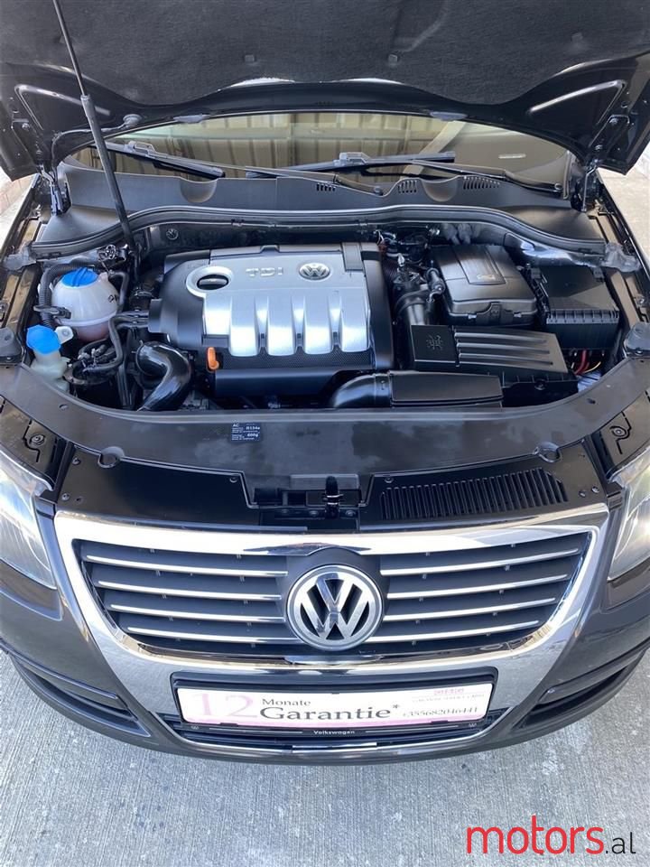 2006' Volkswagen Passat photo #2