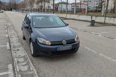 2011' Volkswagen Golf