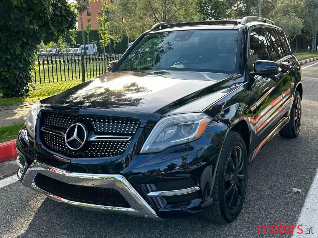 2014' Mercedes-Benz GLK 250 photo #2