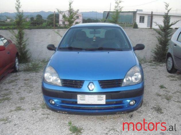 2004' Renault Clio photo #2