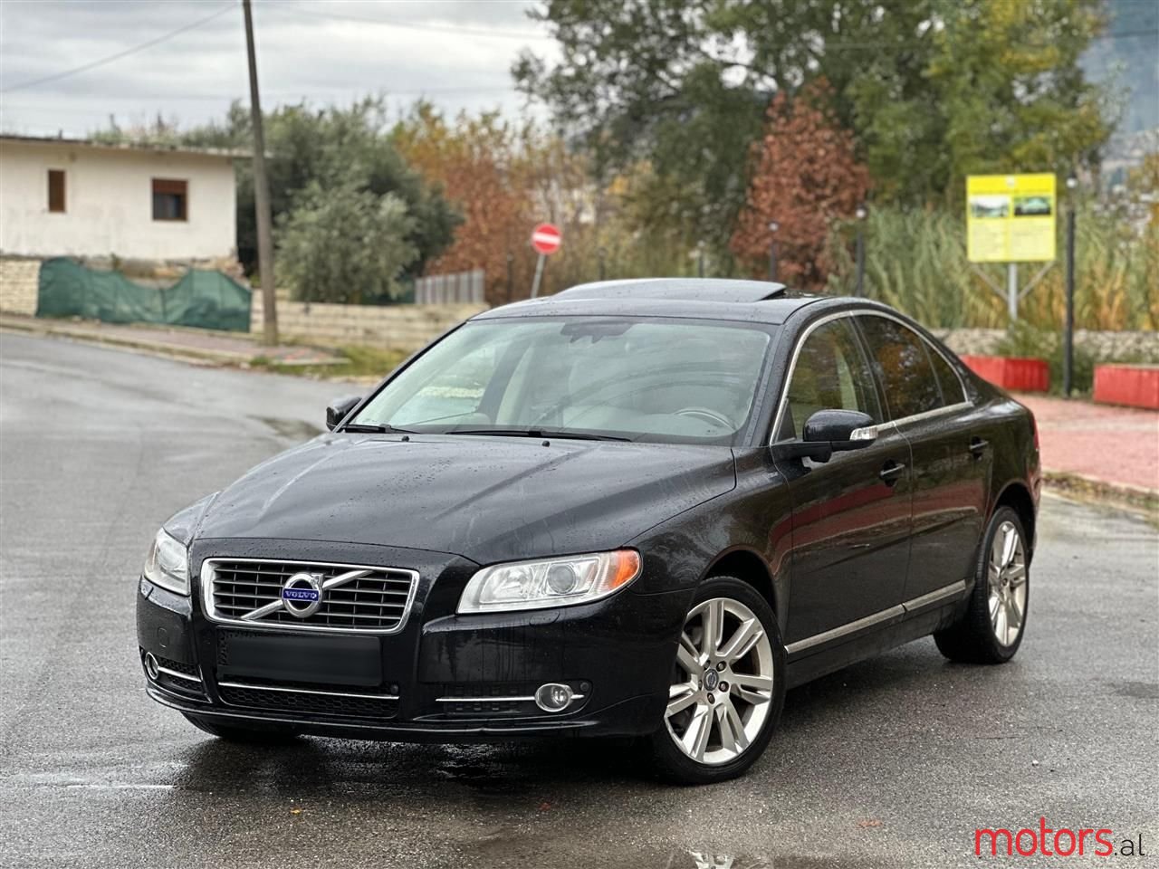 2011' Volvo S80 photo #2