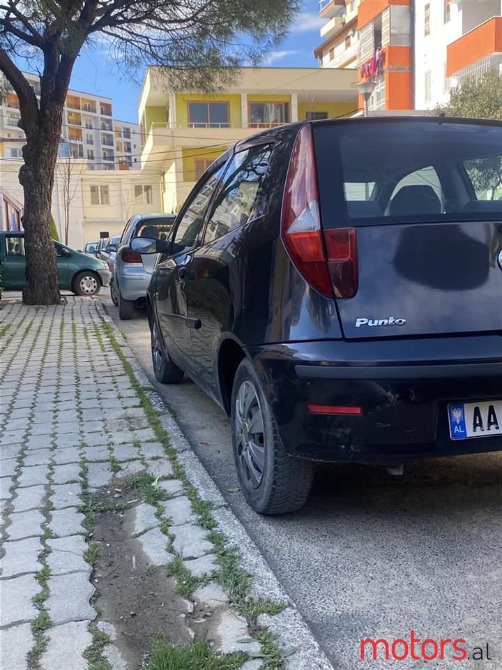 2005' Fiat Punto photo #1