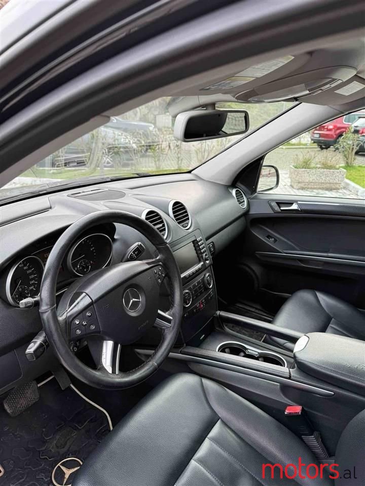 2008' Mercedes-Benz ML 320 photo #6