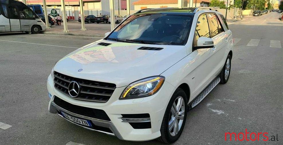 2012' Mercedes-Benz ML 350 photo #1