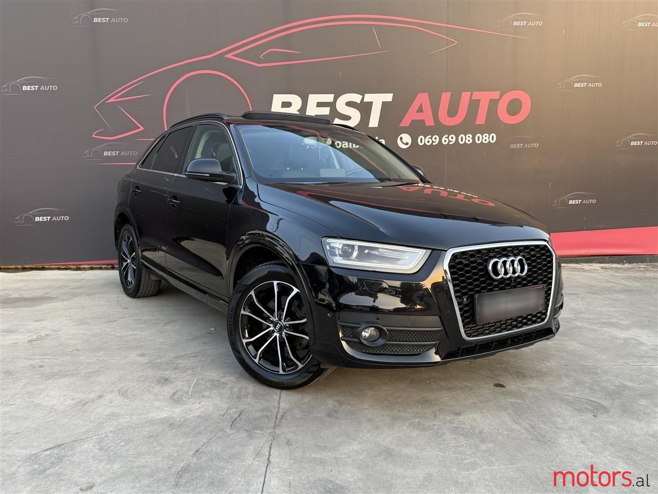 2012' Audi Q3 photo #1