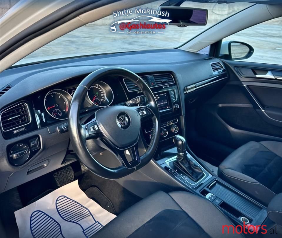 2014' Volkswagen Golf photo #4