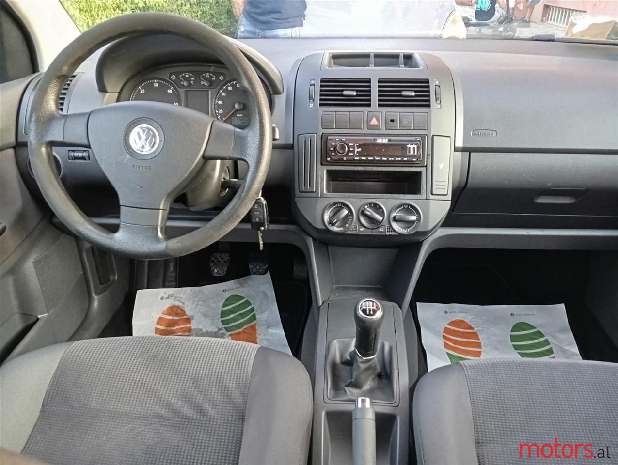 2008' Volkswagen Polo photo #6