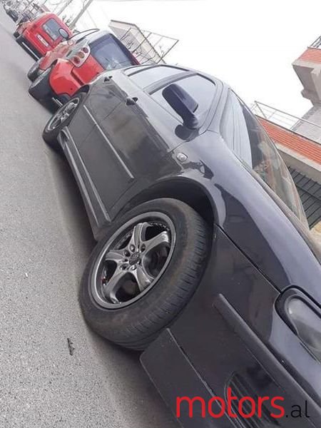 2003' SEAT Leon photo #1