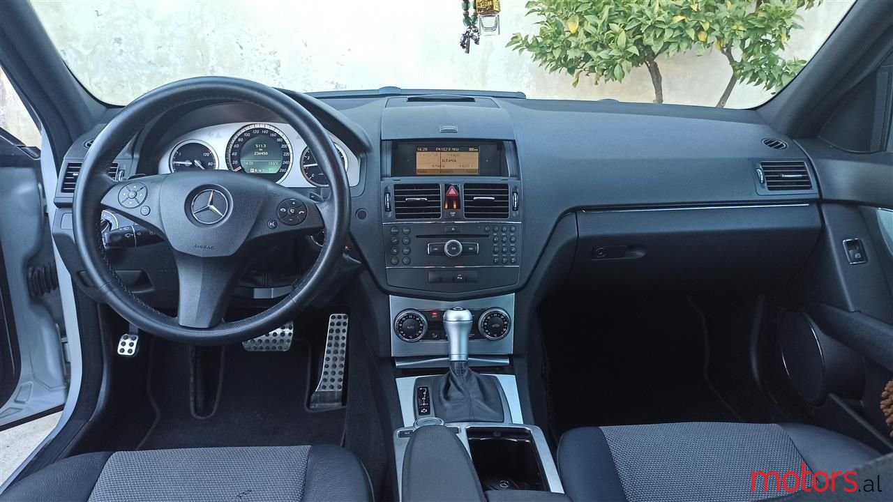 2008' Mercedes-Benz C 180 photo #2