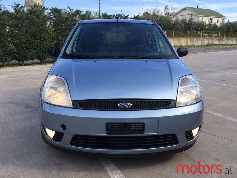 2005' Ford Fiesta photo #2