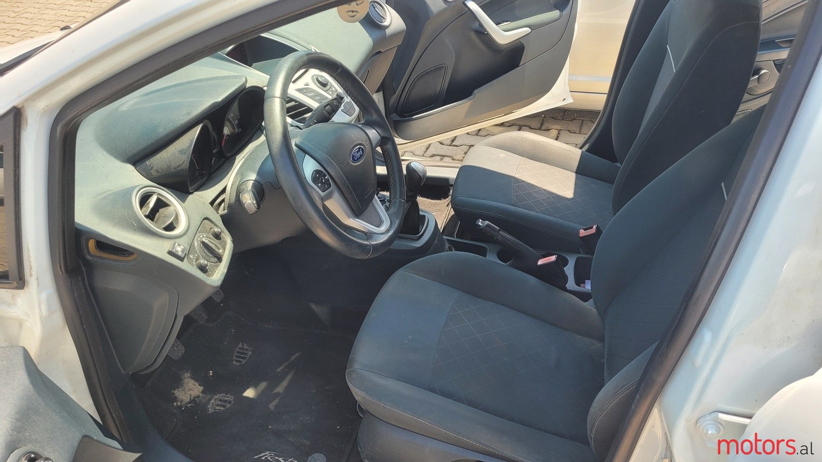 2012' Ford Fiesta e Bardhe photo #7