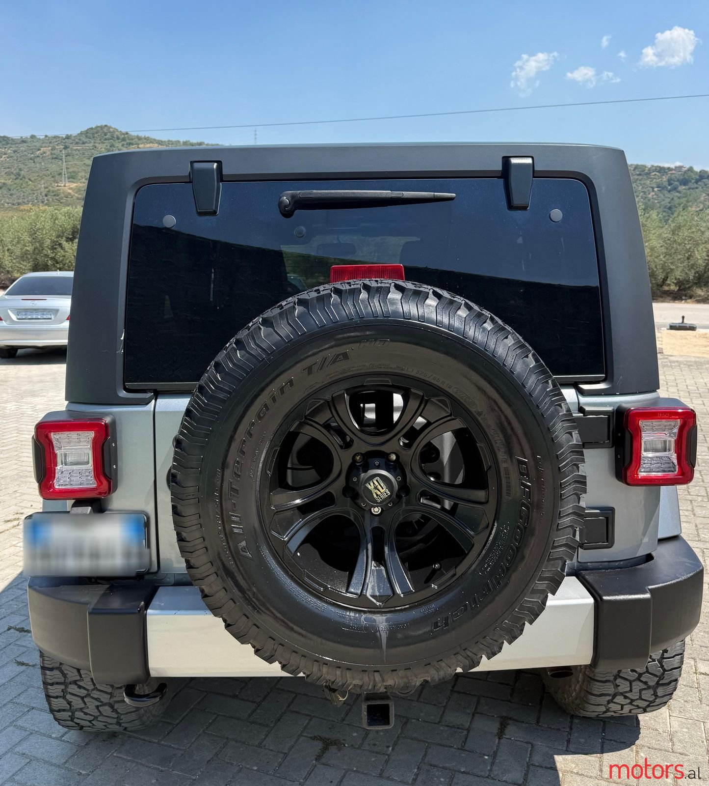 2013' Jeep Wrangler photo #2